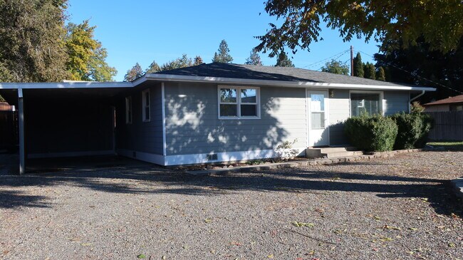 Building Photo - 1027 Dolfay Ln
