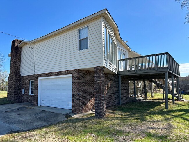 Foto del edificio - 3 Bedroom Canal Front