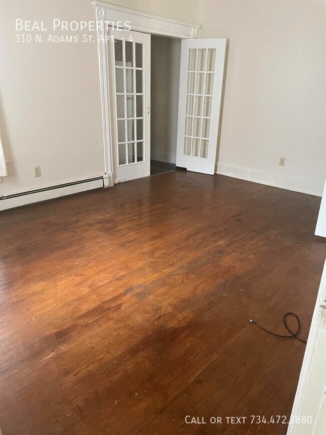 Building Photo - 310 N Adams St