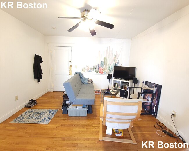 Building Photo - 27 Egremont Rd
