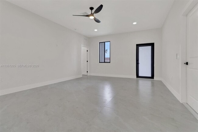 Building Photo - 4501 15th St SW