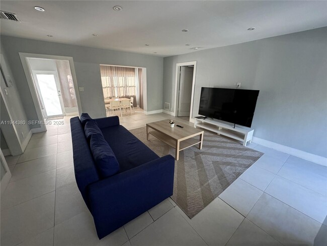 Foto del edificio - 825 N 26th Ave