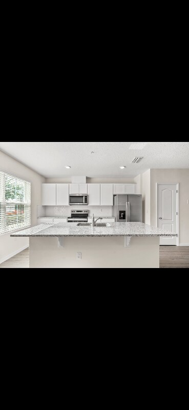Foto del edificio - 2745 Flushing Dr