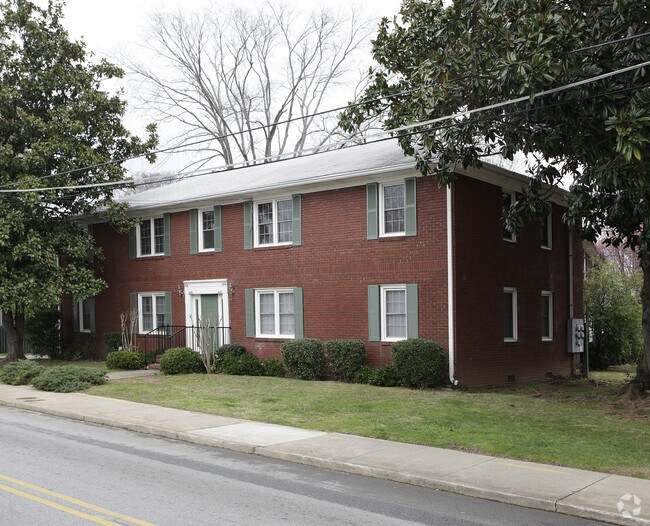 Cambridge Square Apartments College Park, GA