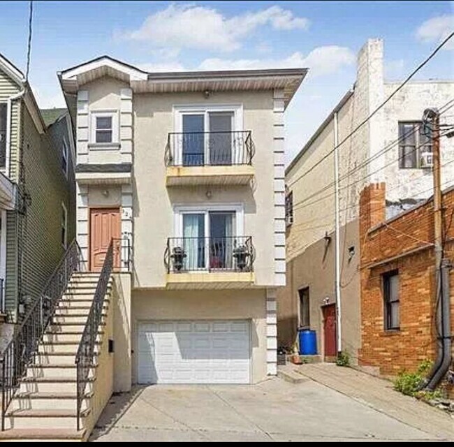 324 69th St Unit 2nd Floor Apartment, Guttenberg, NJ 07093 Apartments