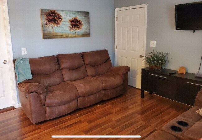 Foto del edificio - 71 W 450 S