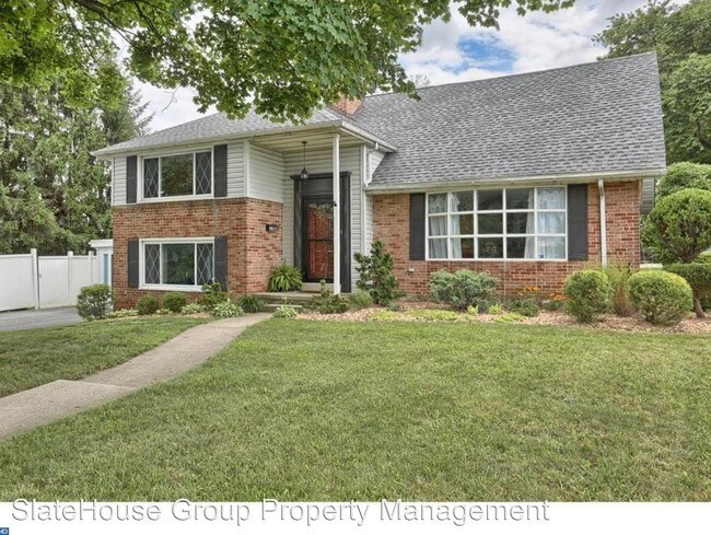 Foto del edificio - 2300 Van Reed Rd