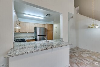 Building Photo - 48 Belle Essence Ave