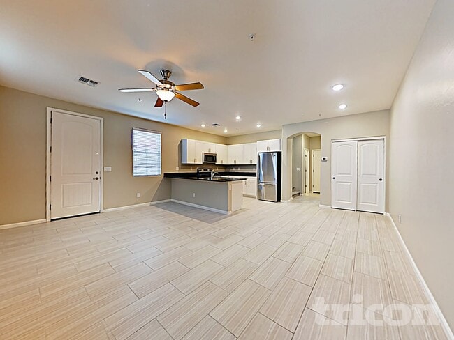 Building Photo - 12597 W Steed Ridge