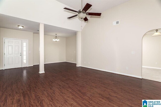 Building Photo - 512 Camden Cove Cir