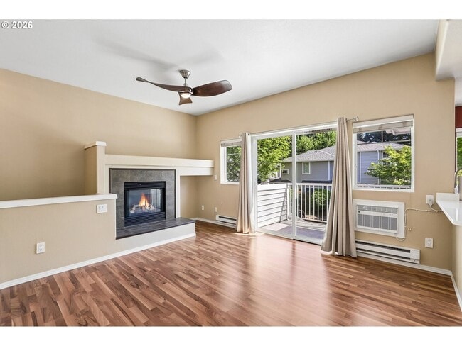 Building Photo - Updated Beaverton Condo with Garage, Balcony & Quartz Counters Near Nike and Intel