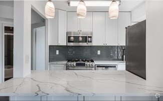 Building Photo - 300 W 110th St