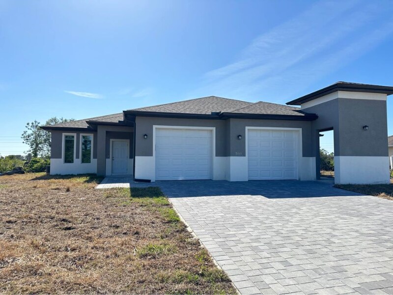 5209 30th St SW, Lehigh Acres, FL 33973 Room for Rent in Lehigh Acres