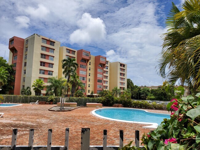 Foto del edificio - 9143 SW 77th Ave