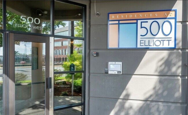 Foto del edificio - Top Floor West Facing 1bd/1ba Condo with S...