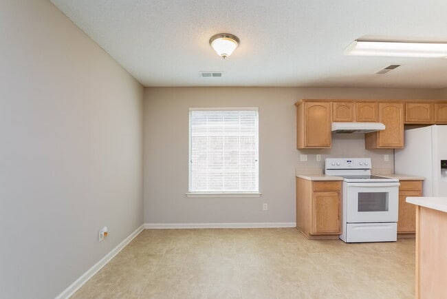 Building Photo - 1106 Cross Wood Ln