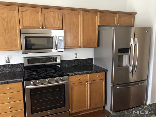 Building Photo - 9619 Glen Ridge Dr