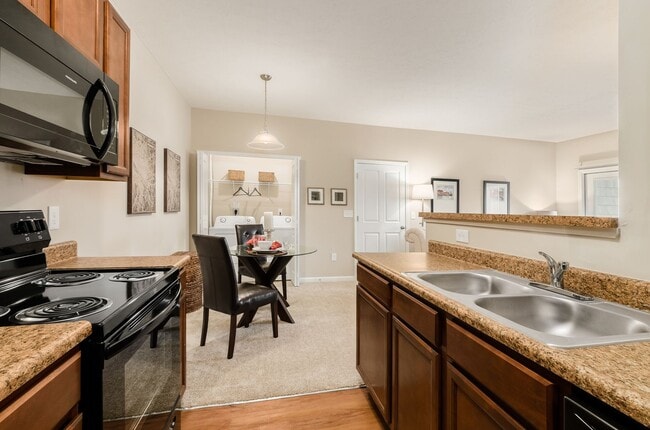 Interior Photo - Ravines at Rocky Ridge