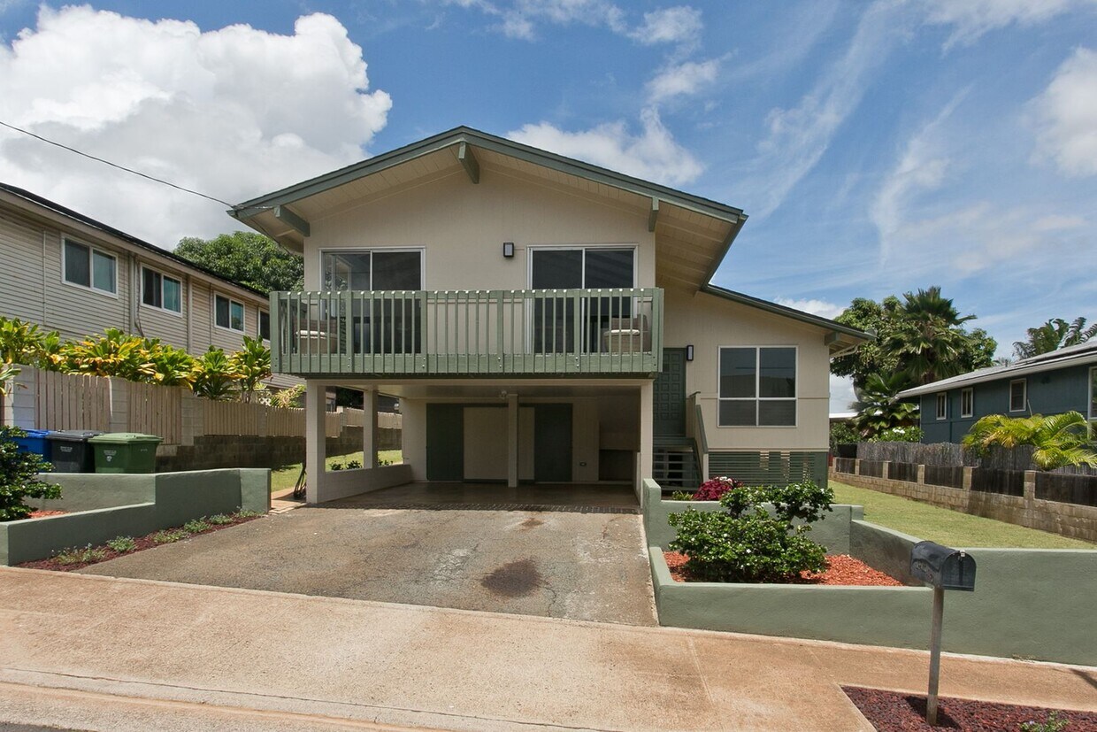 Primary Photo - Lower Makakilo - Stunning Fully Remodeled ...