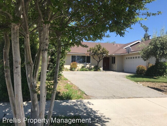 Foto del edificio - 4 br, 2 bath House - 16301 Kingsbury St.