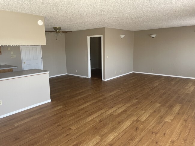 Building Photo - 961 Mckay Ct