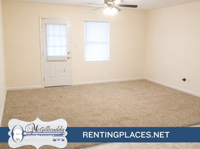 Foto del edificio - 1246 Holden Dr