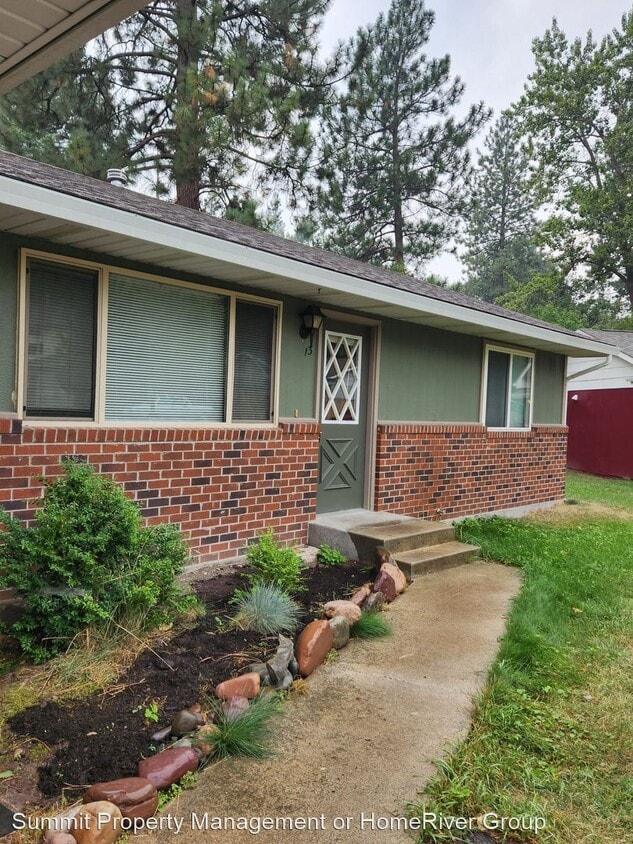 Primary Photo - 2 br, 1 bath House - 13 Charis Lane