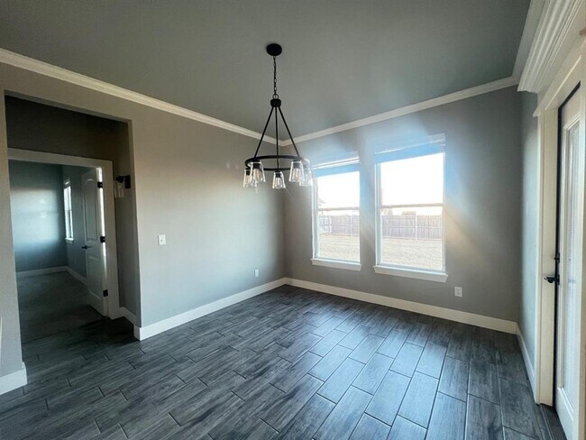 Foto del edificio - 3212 Hayven Cir