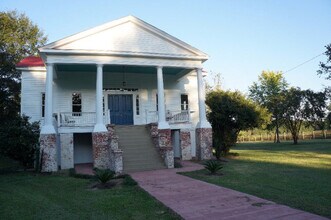 Building Photo - 180 Mayes St
