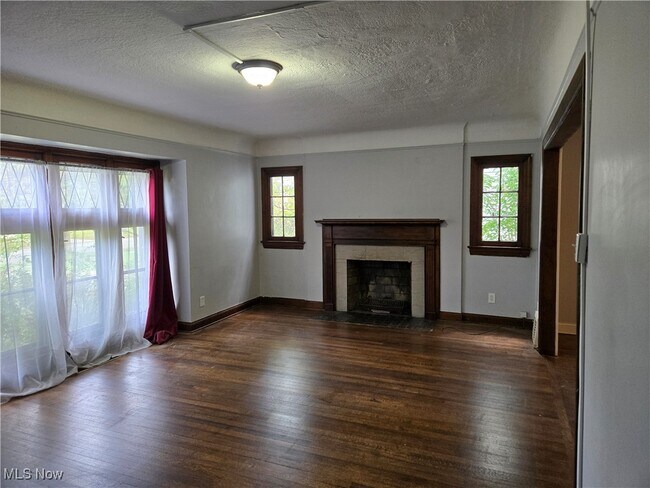 Foto del edificio - 3557 Lynnfield Rd