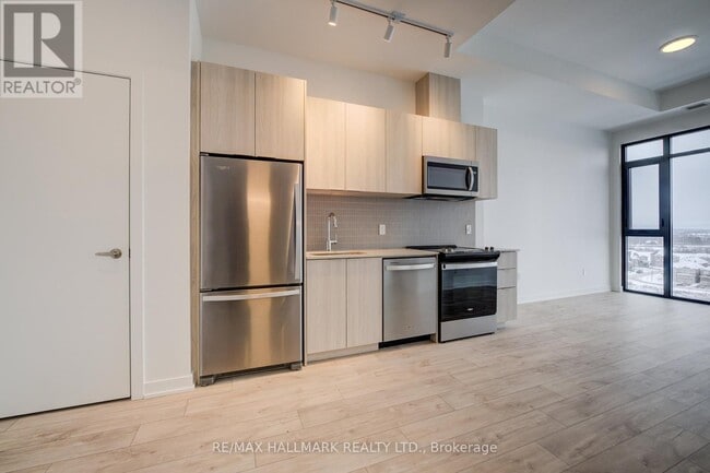 Building Photo - 720 Whitlock Ave