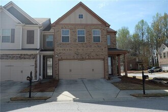 Building Photo - 2281 Attewood Dr