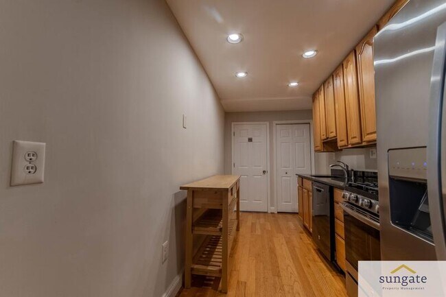 Foto del edificio - 2321 Essex St