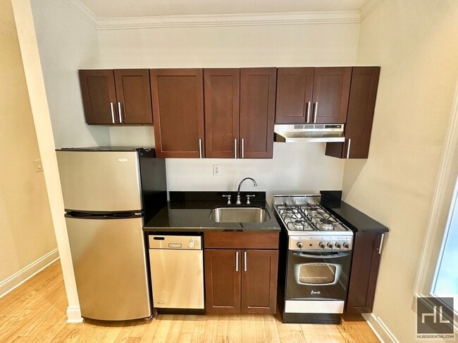 Building Photo - West 11th Street