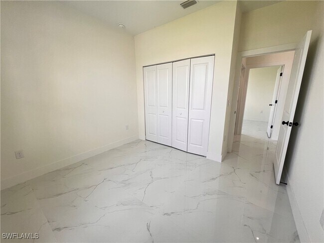 Foto del edificio - 1598 Gretchen Ave S