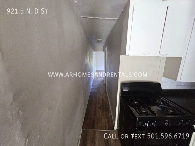 Foto del edificio - 921.5 D St