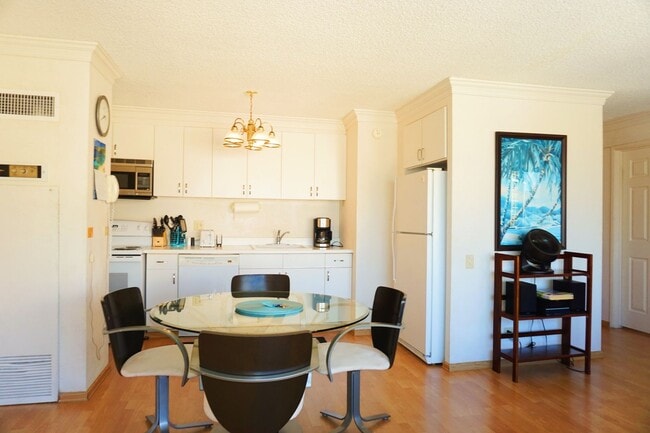 Foto del edificio - Discovery One-Bedroom with Central A/C, Oc...