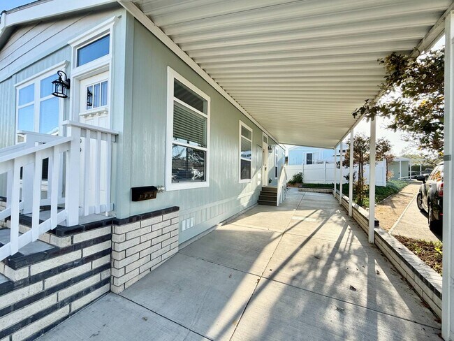 Foto del edificio - 80 Huntington St