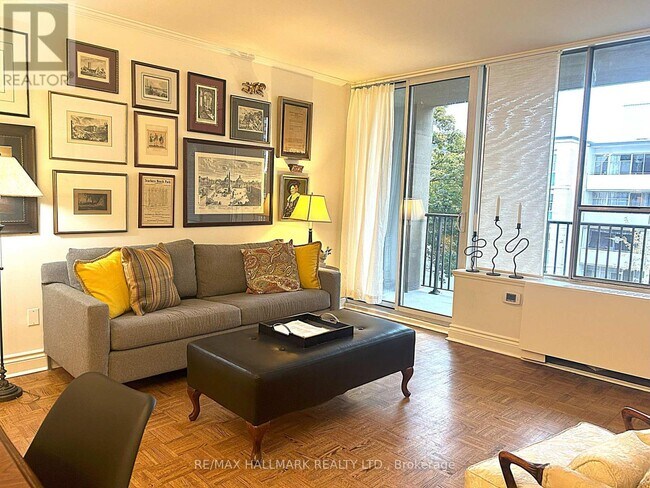 Photo du bâtiment - 60-560 Montclair Ave