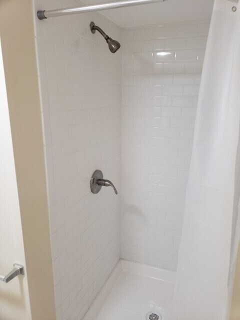 Foto del edificio - 2300 S Ridgeway Ave