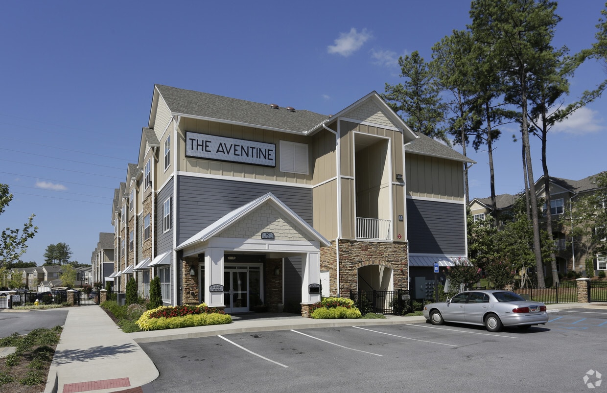 The Aventine Greenville Apartments