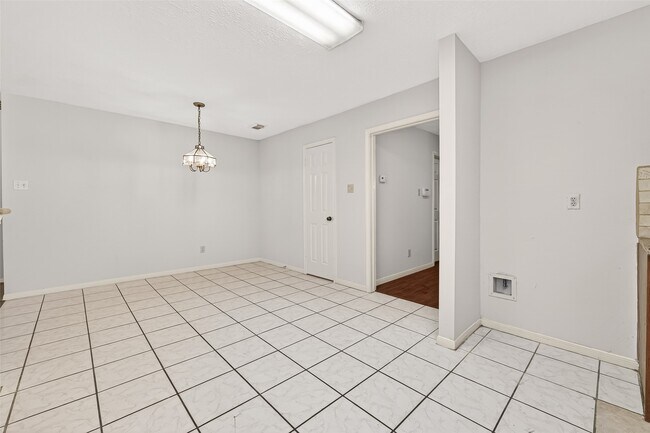 Foto del edificio - 3506 Doherty Pl