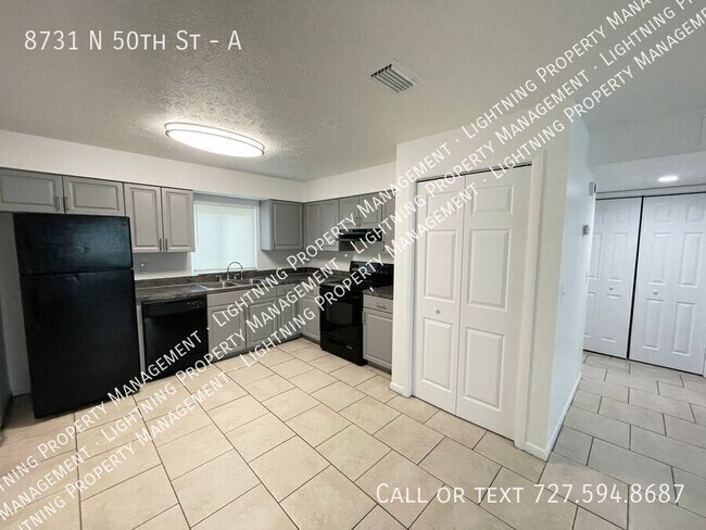 Building Photo - 8731 N 50th St