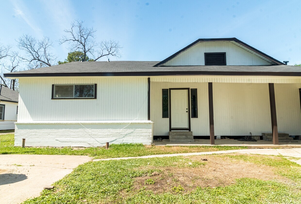 Foto principal - 4918 Leffingwell St