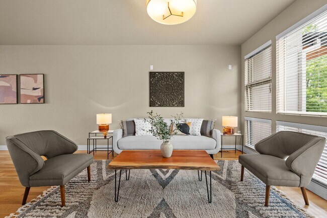 Foto del edificio - Downtown townhouse for rent