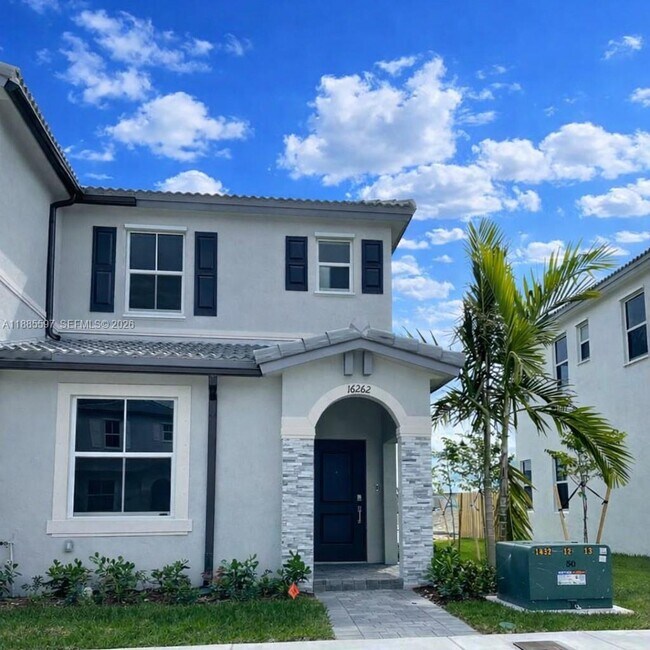 Foto del edificio - 16262 SW 292nd St