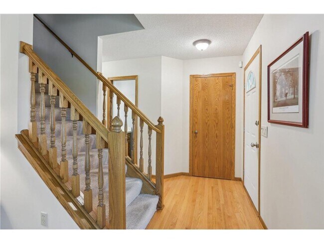 Foto del edificio - Quiet Oasis in Woodbury: 4-Bed, 3-Bath Hom...