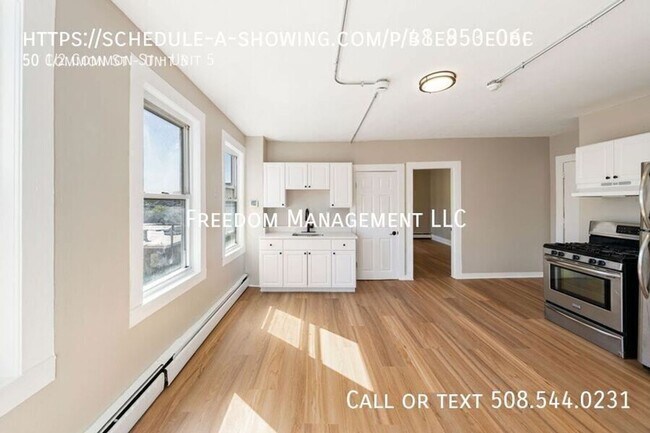 Foto del edificio - 50 1/2 Common St