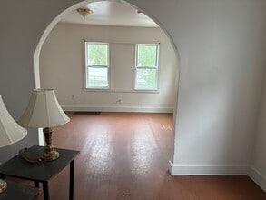Building Photo - 22 Stephens Ct