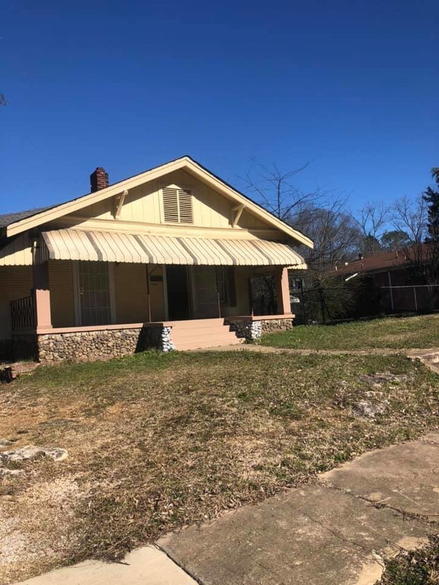 Primary Photo - 4209 Jackson St